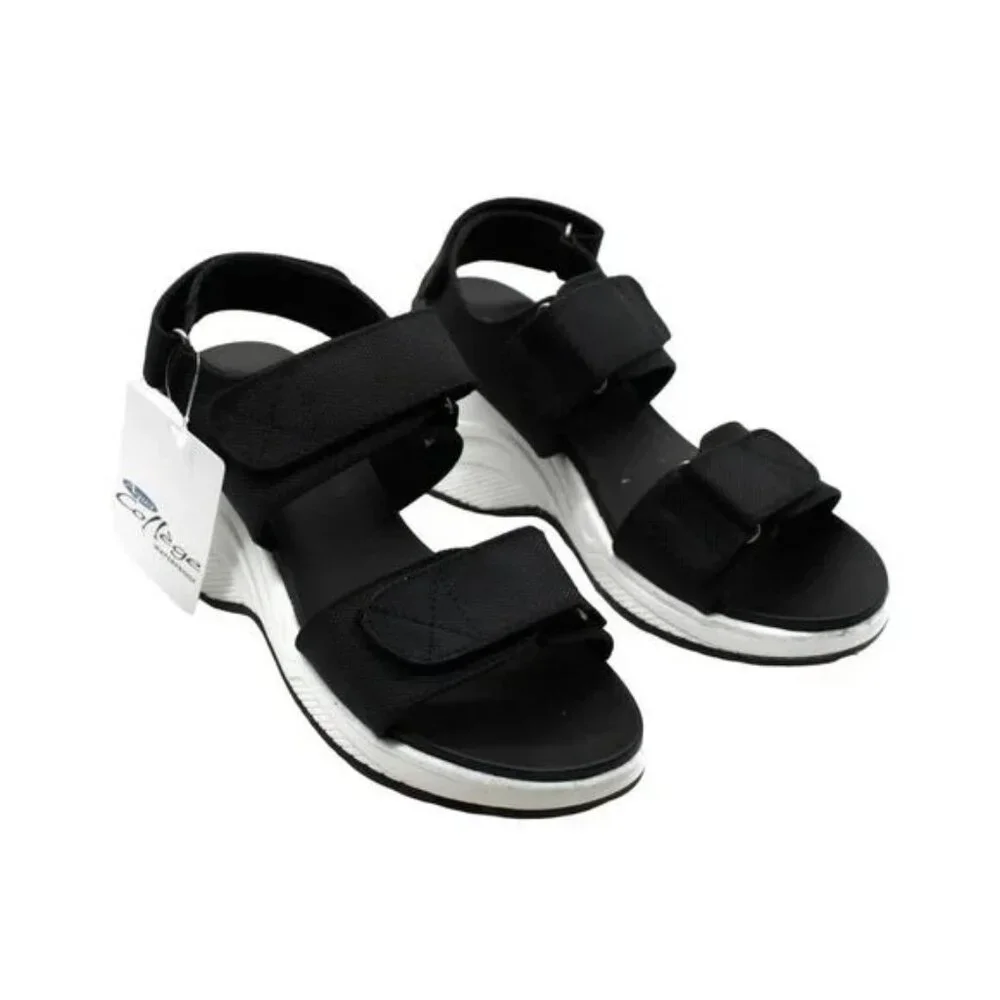 Sandals - Picture 1 of 8